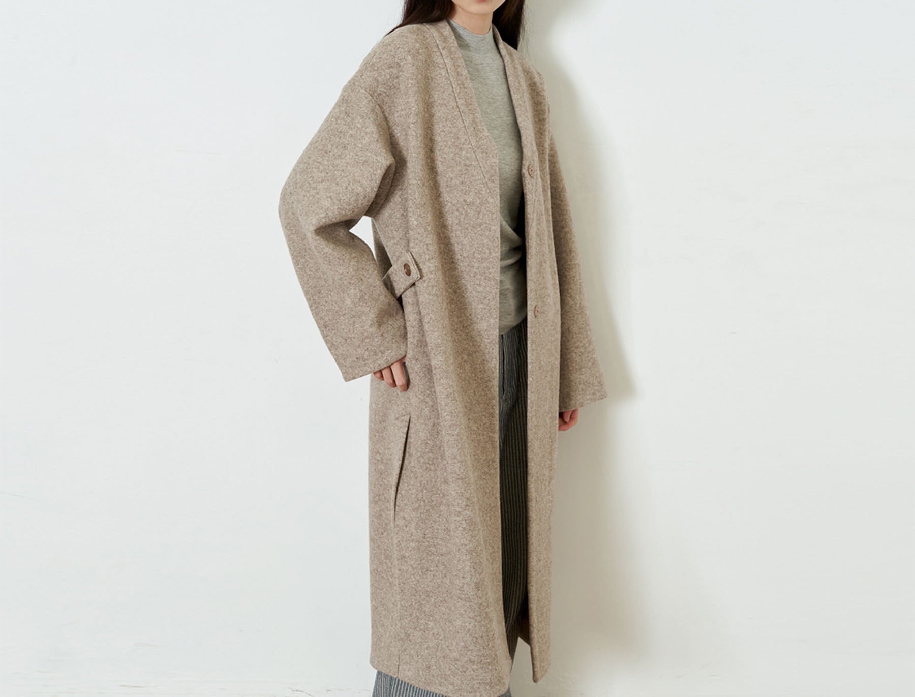 edoa Boiled Wool Minimalist V-neck Trapeze Long Coat