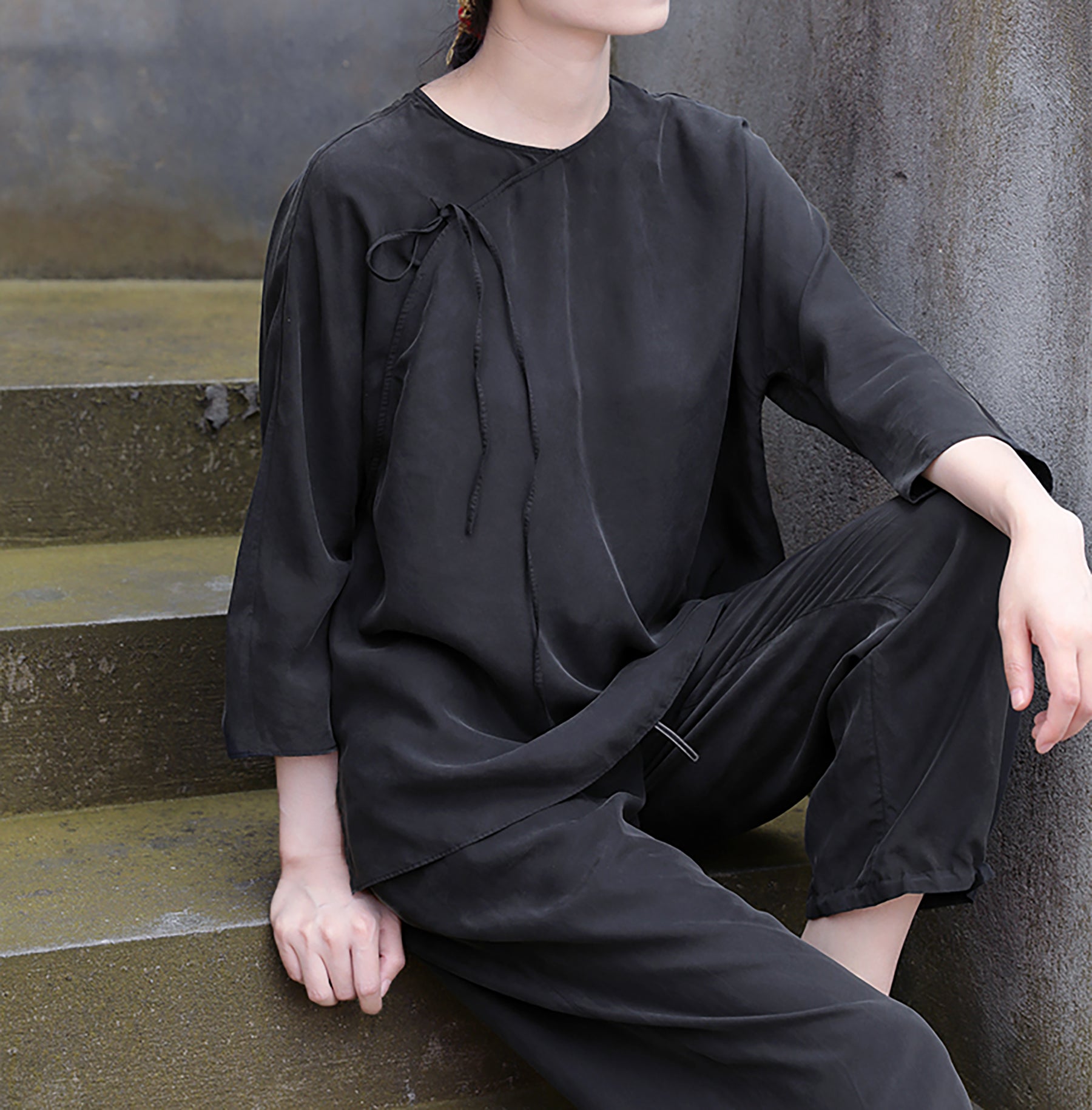 edoa Black Sand Washed Mulberry Silk Habotati Chinese Blouse