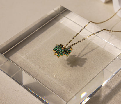 edoa Minimalist Pixel Style Heart Emerald Necklace