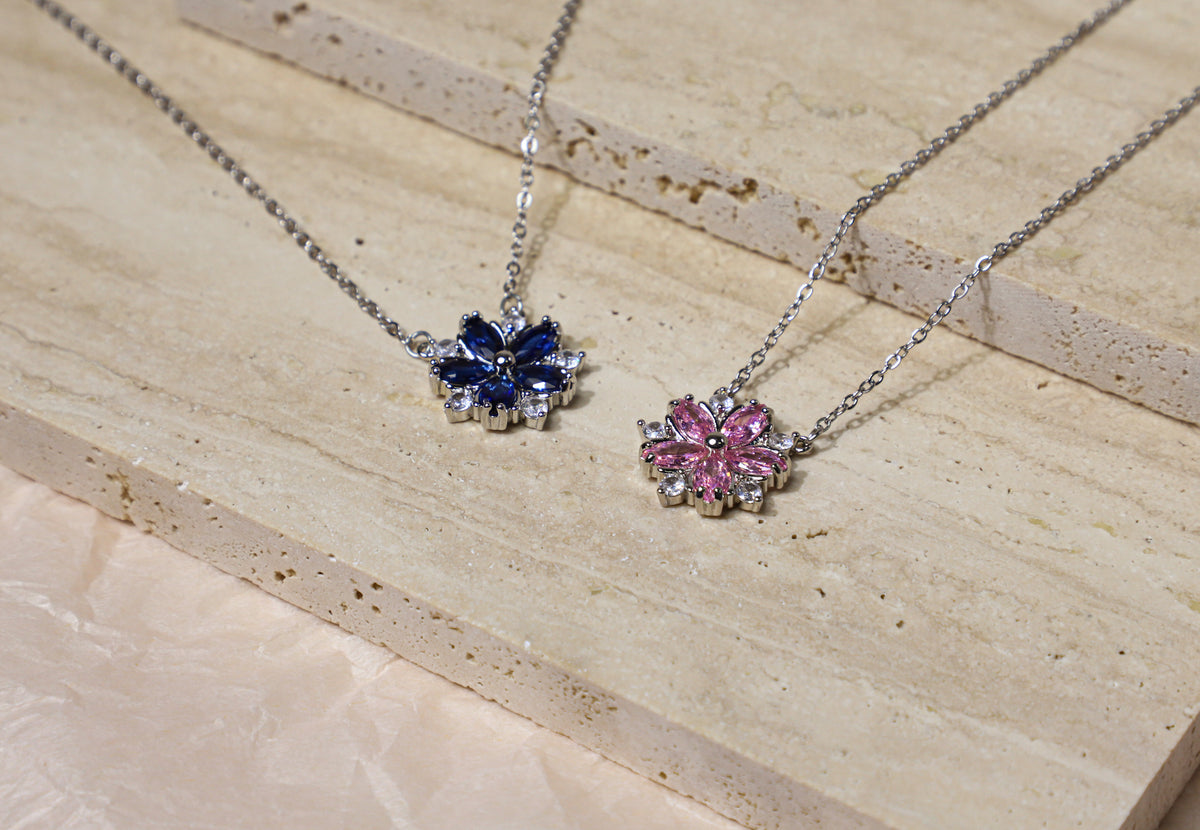 edoa Minimalist Dainty Floral Gemstone Necklace