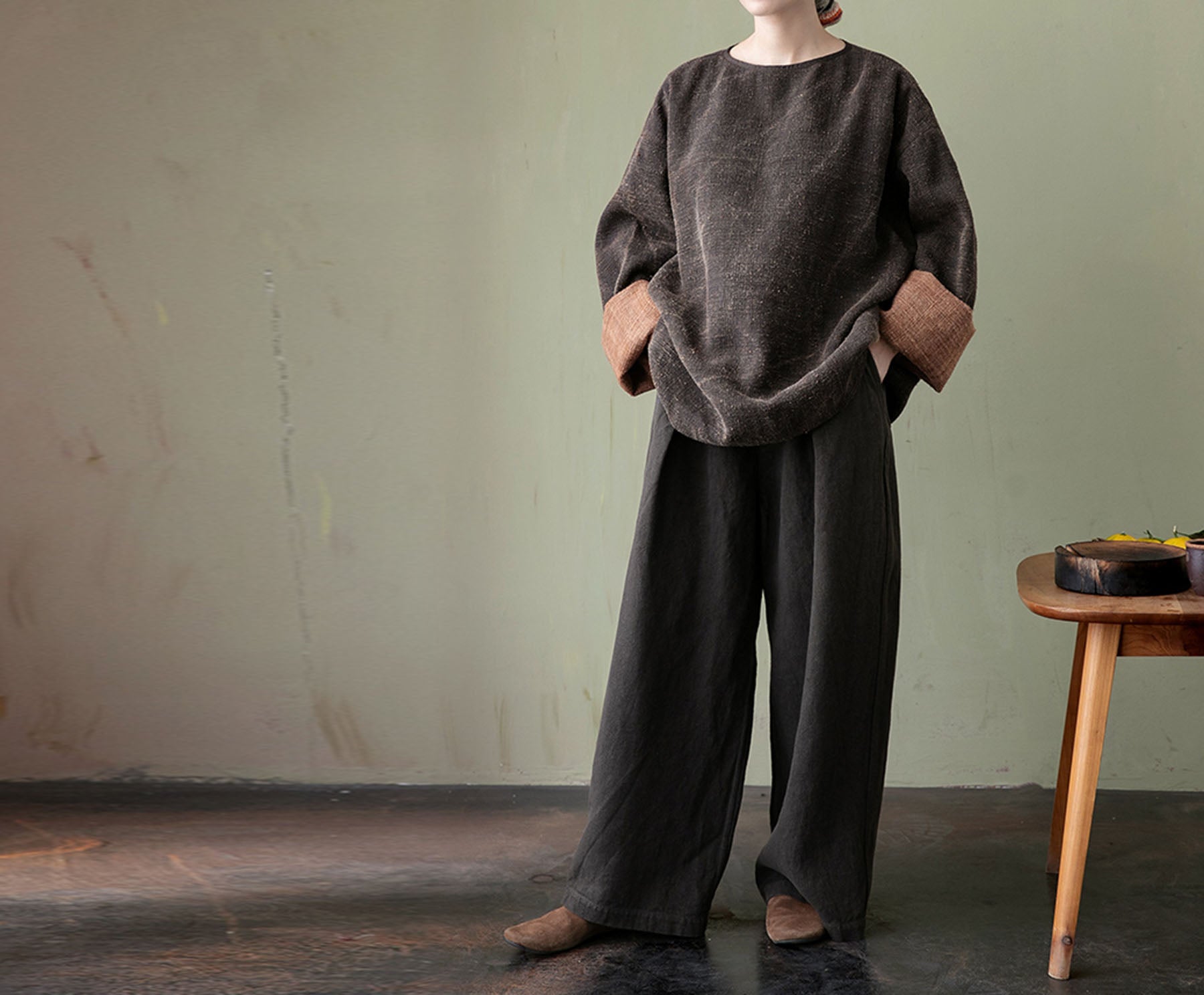 edoa Heavy Weight Mud Tussah Silk Top