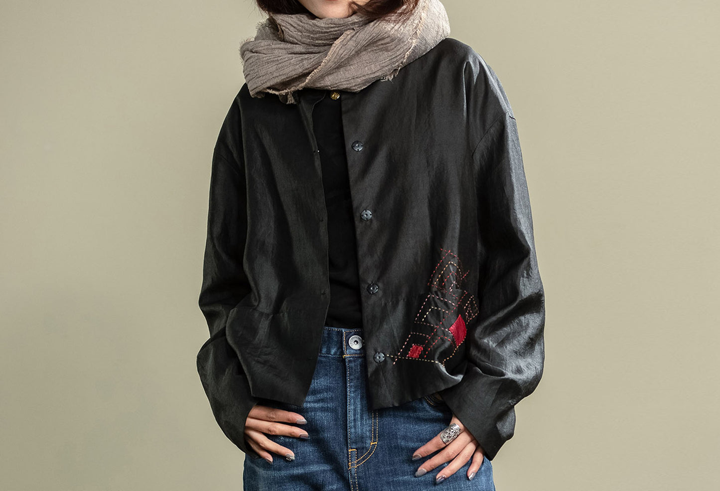 edoa Mud Silk Jacket decored with Applique
