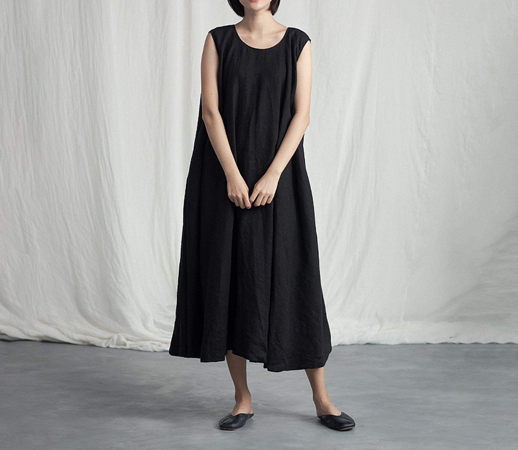 edoa Heavy Weight Linen Lantern Tank Dress