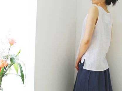 edoa Twisted V Neckline Linen Tank Top