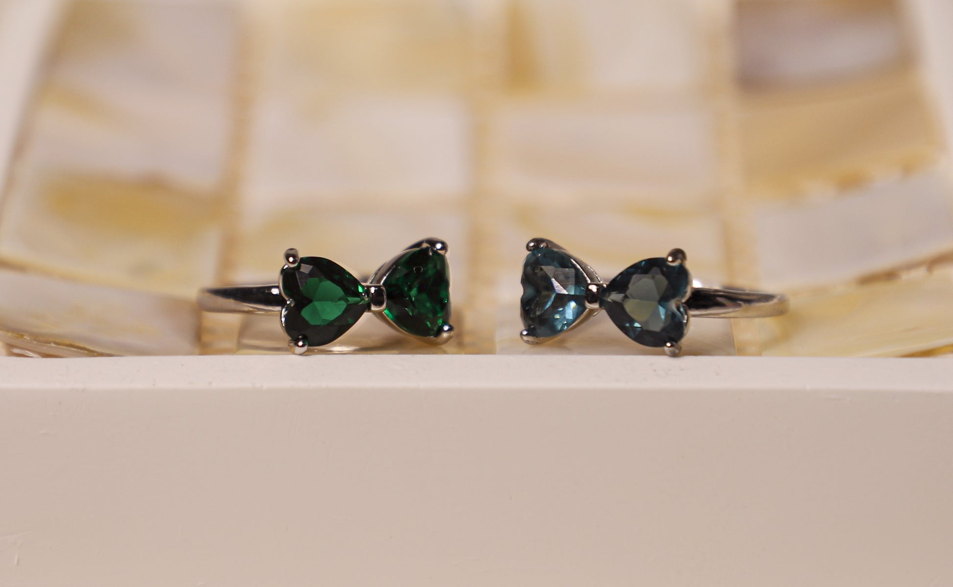 edoa Dainty Sweetheart Bowknot Ring
