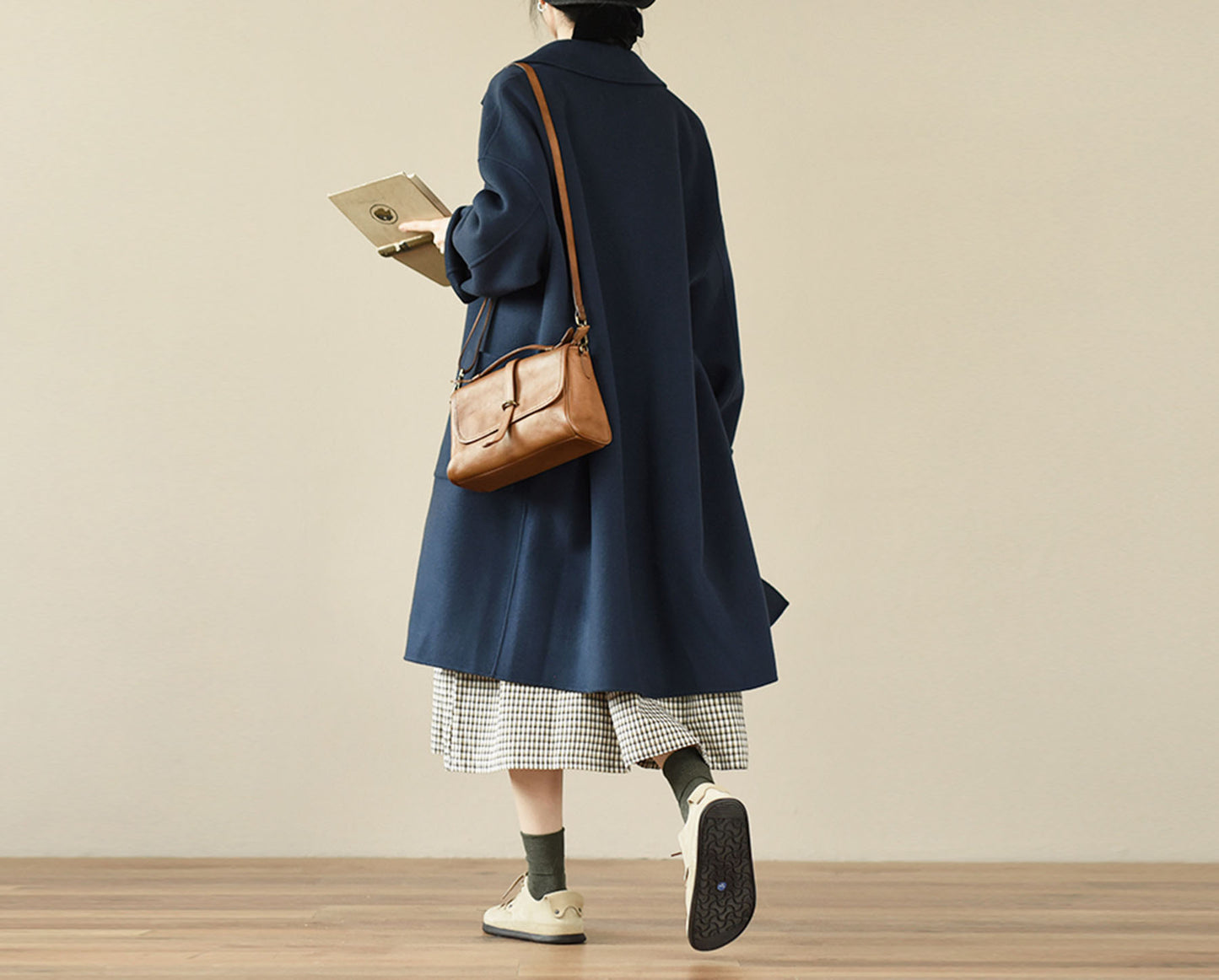 edoa Minimalist Oversized Double Faced Wool Coat