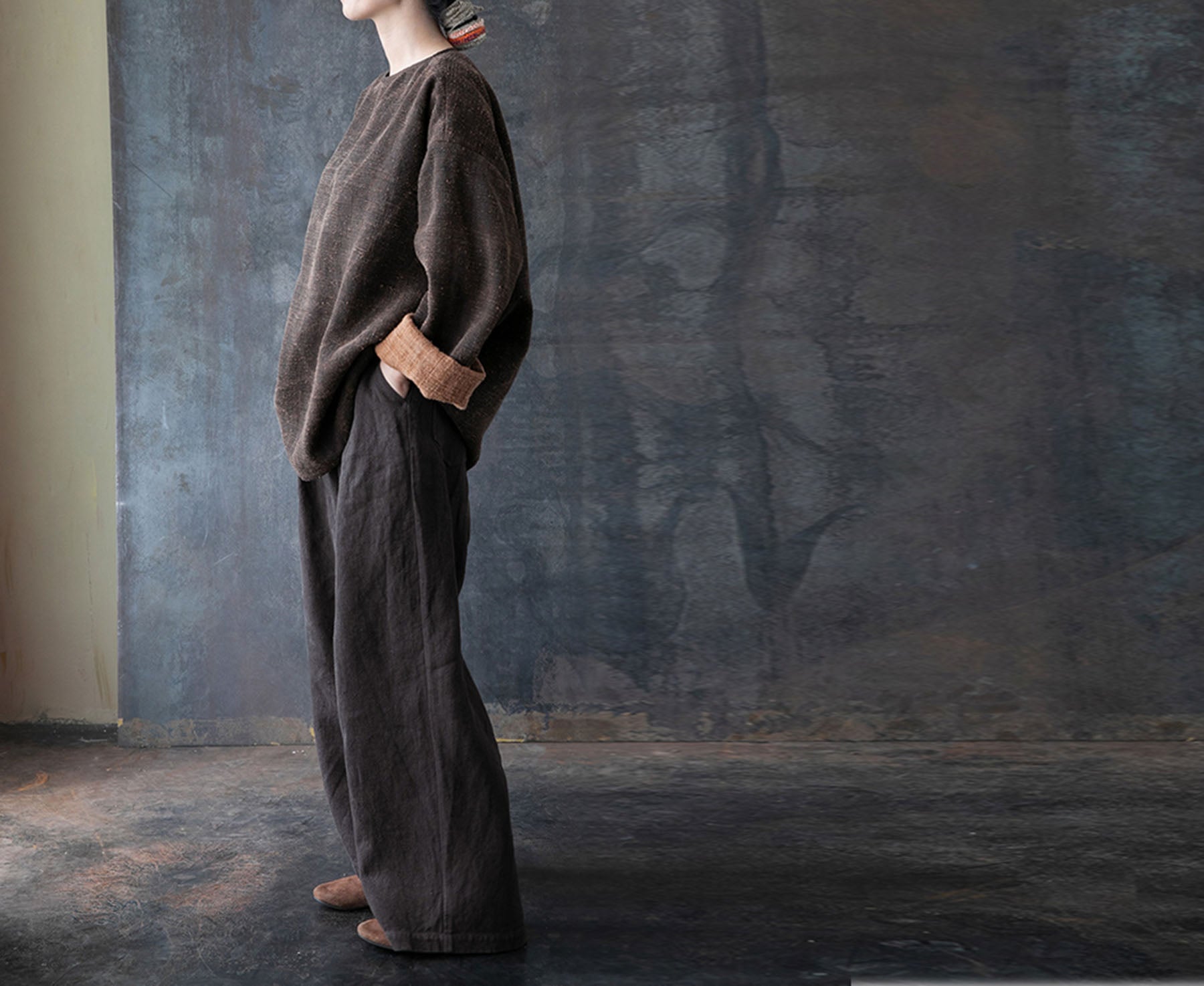 edoa Heavy Weight Mud Tussah Silk Top