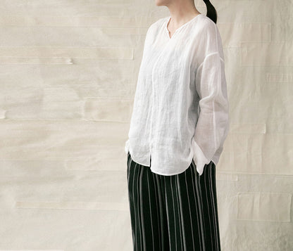 edoa White High Counted Ramie Top 