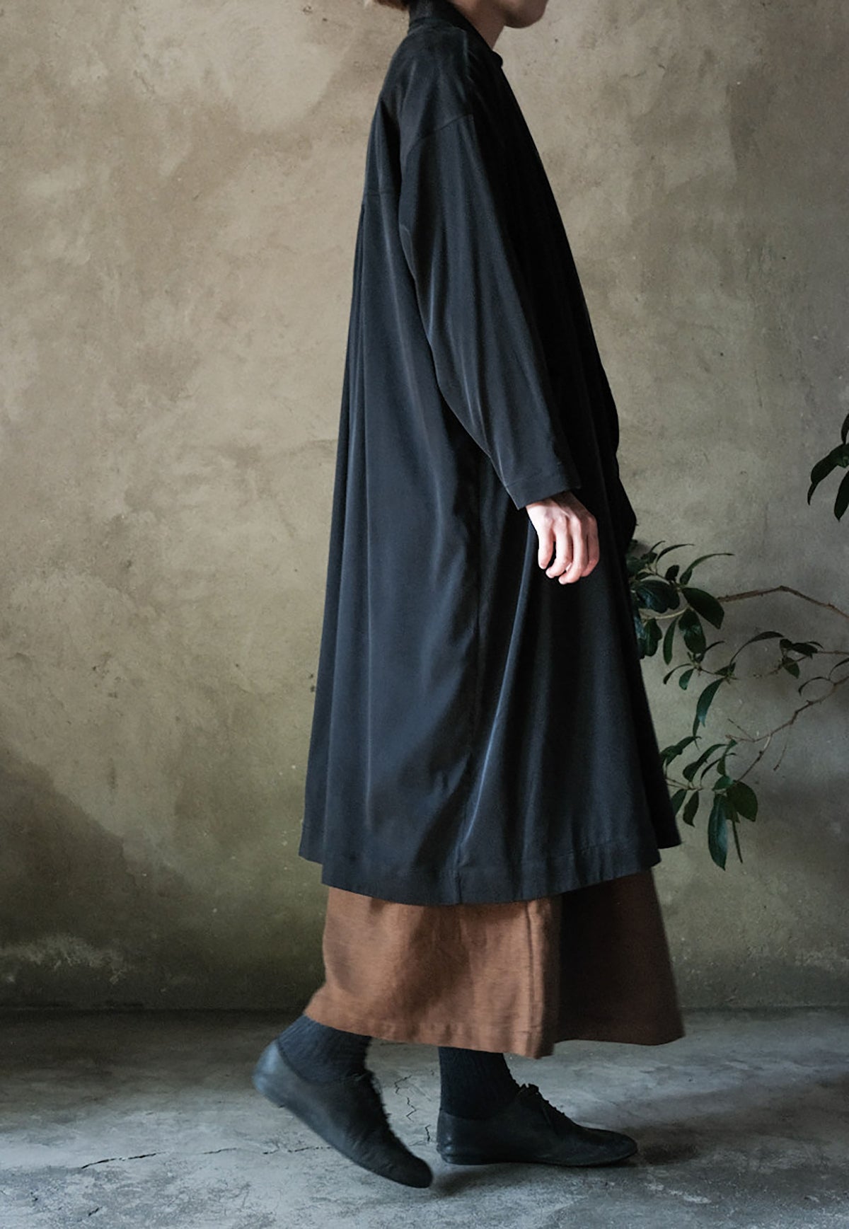 edoa Black Stone Washed Silk Charmeuse Shawl Collar Coat