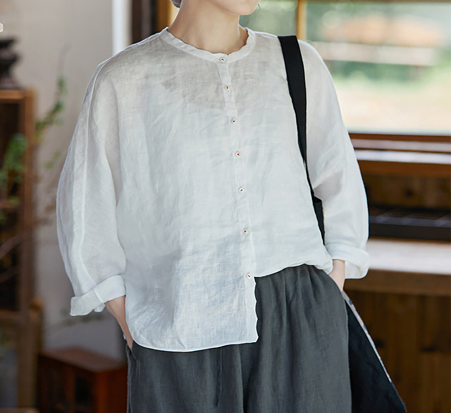 edoa Free Size Loose White Linen Petal Blouse 