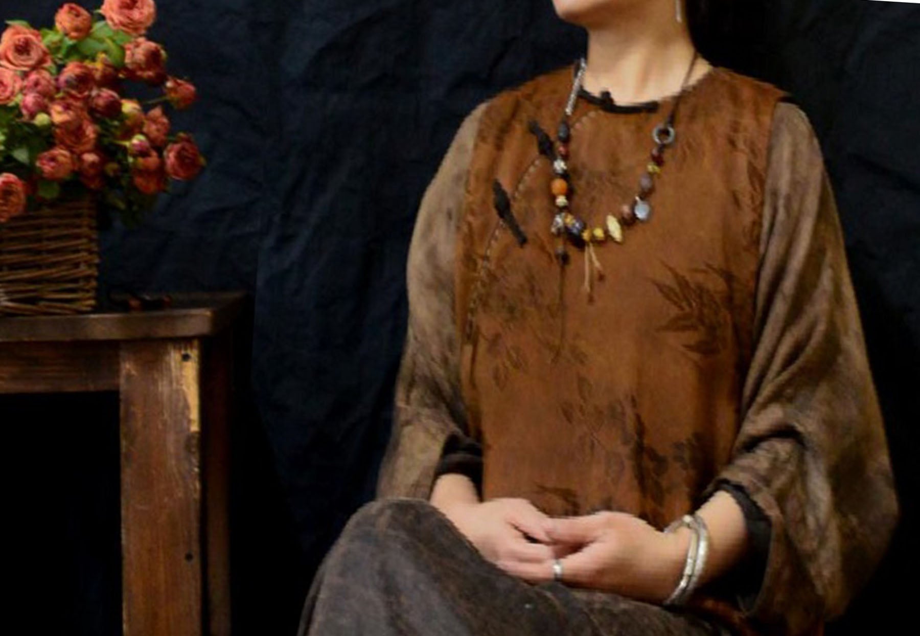 edoa Mud Silk Rayon Blend Jacquard Chinese Vest