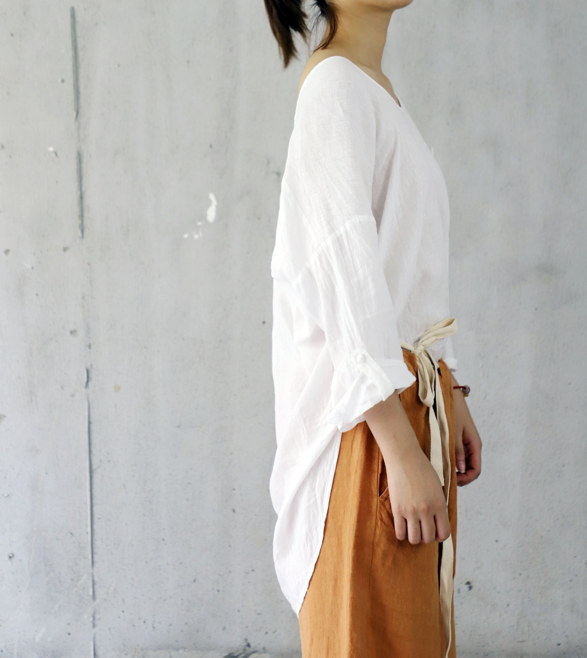 edoa High Counted French Linen Blouse