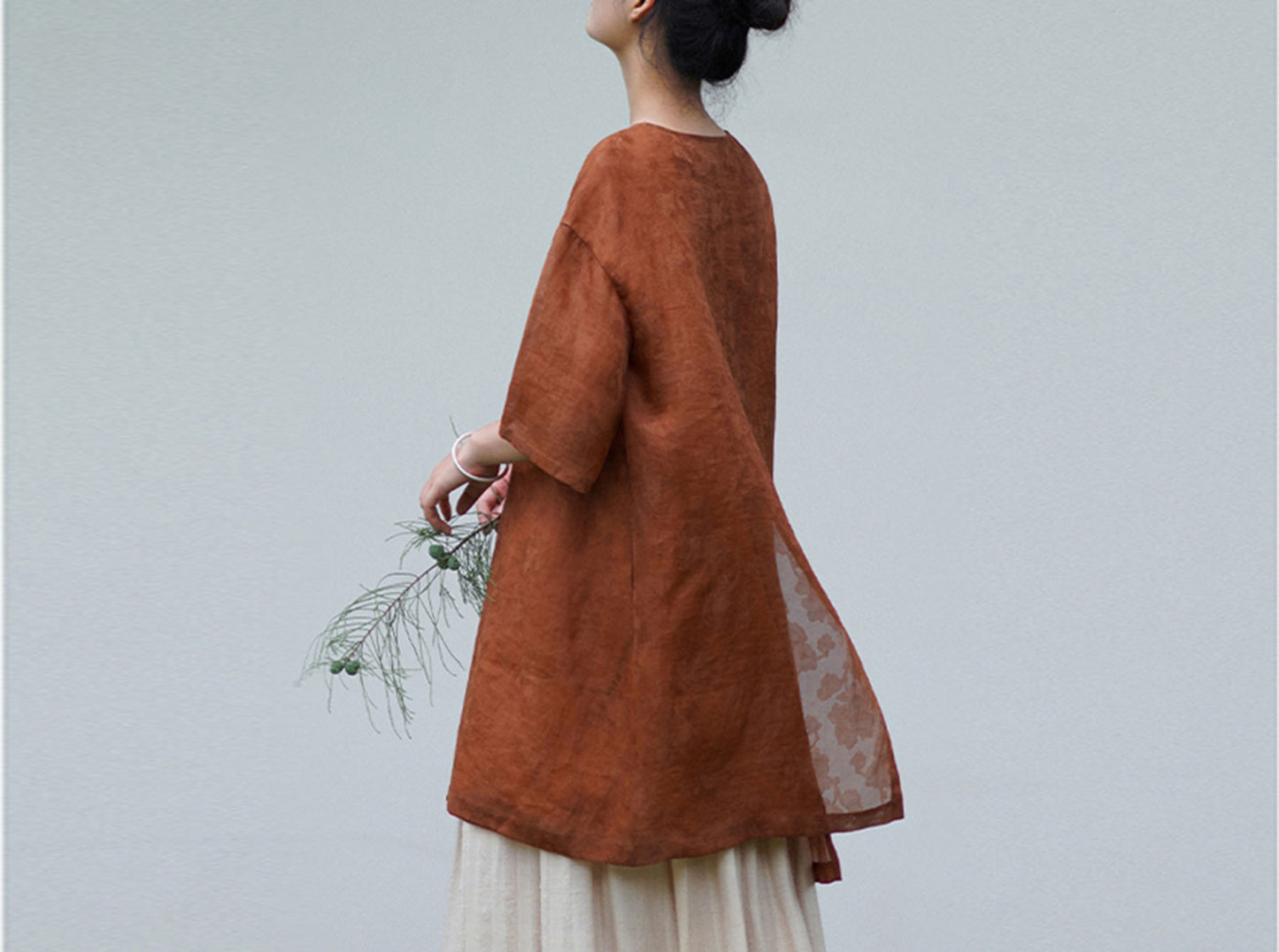 edoa Loose Fitting Mud Silk Tunic 