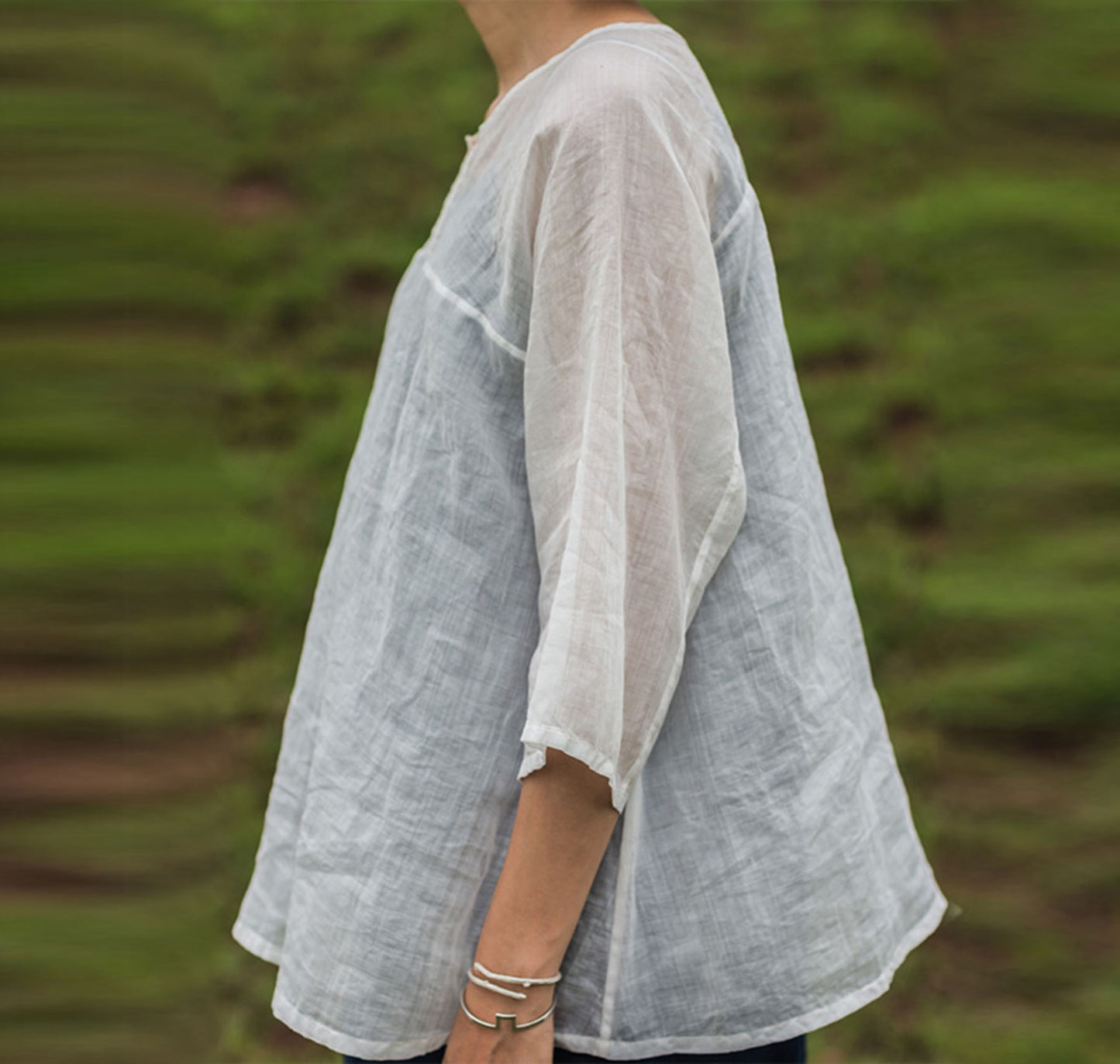 edoa High Counted Ramie Smock Top