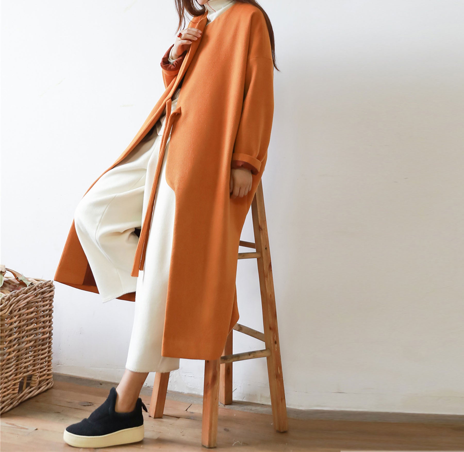 edoa Minimalist Zen Wool Coat