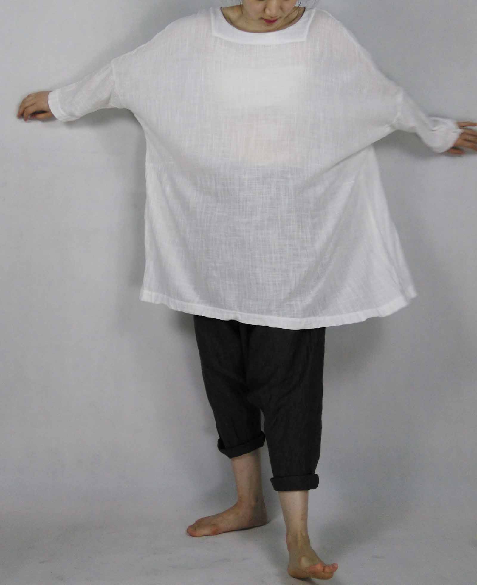 edoa Oversized White Cotton Shirt 
