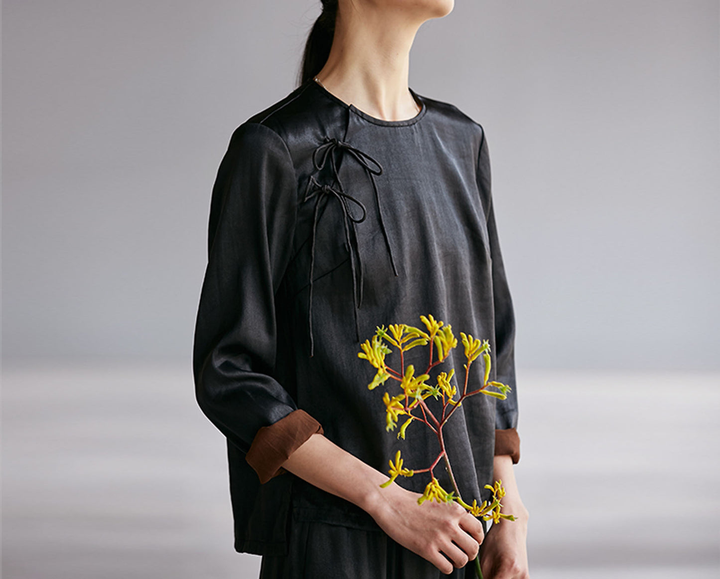 edoa Mud Silk Satin Cheongsam Top