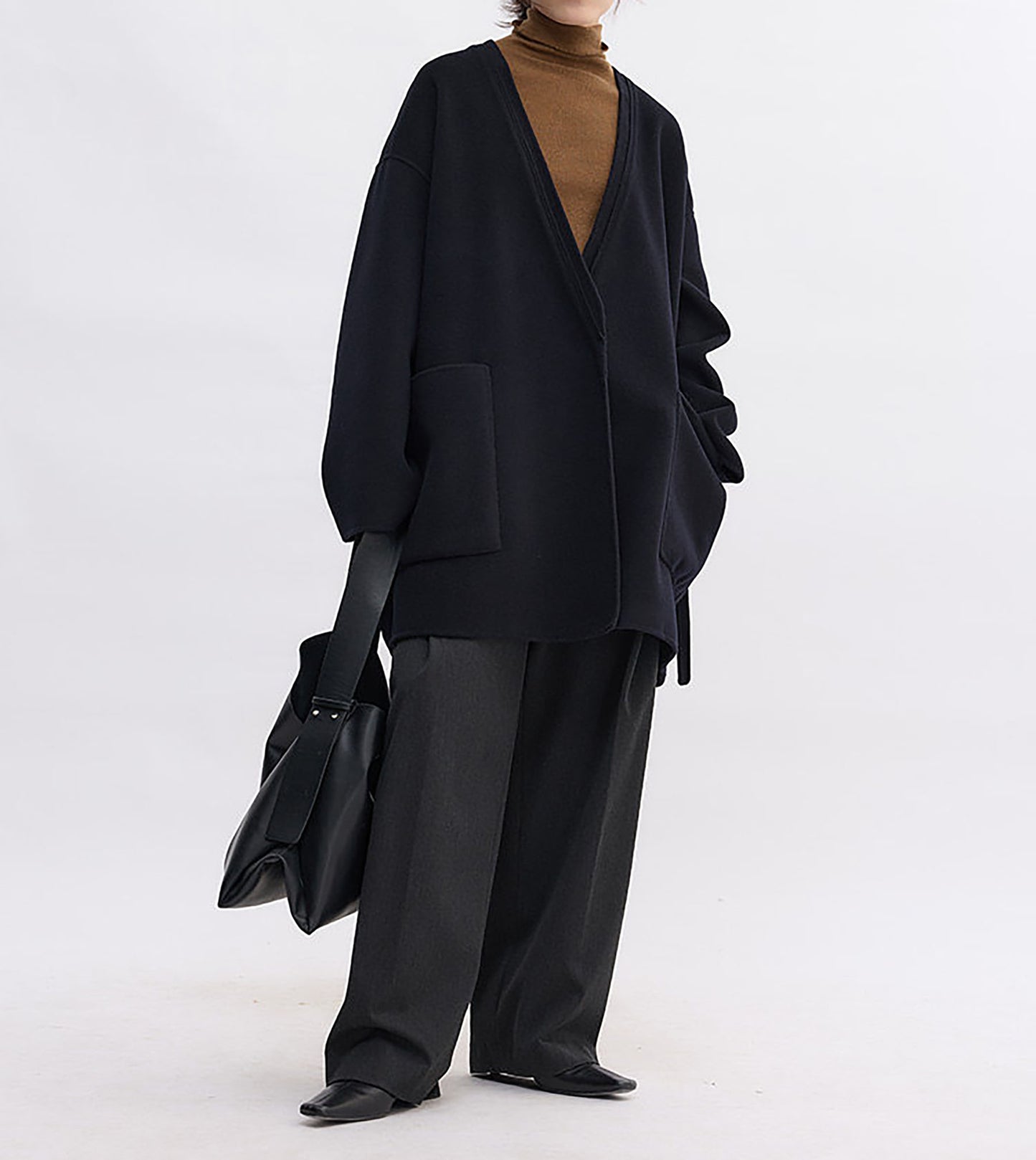 edoa V-neck Double-faced Wool Wrap Coat