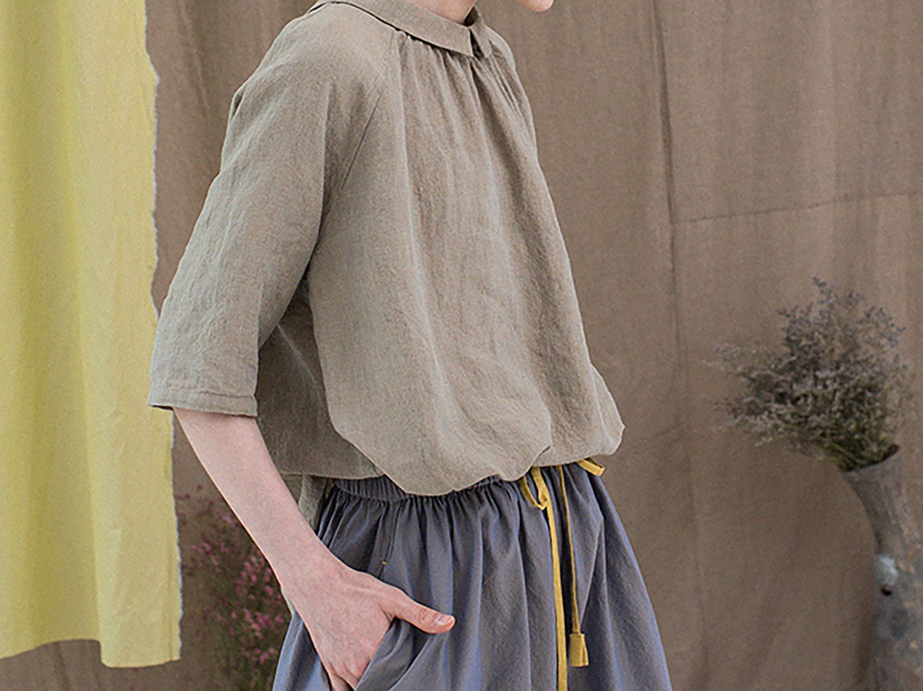 edoa Revesible Yarn dyed French Linen Peterpan Collar Blouse with Gather Neck