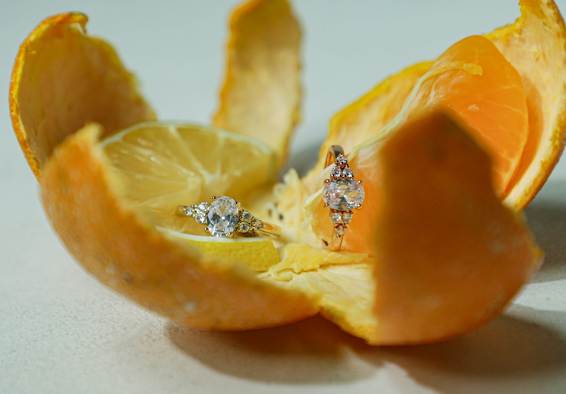 edoa Minimalist Dainty Oval Diamond Ring