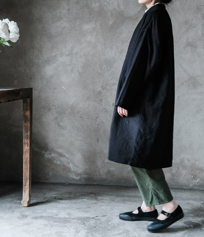 edoa Linen Trench Coat with Chinese Hand Knotted Button