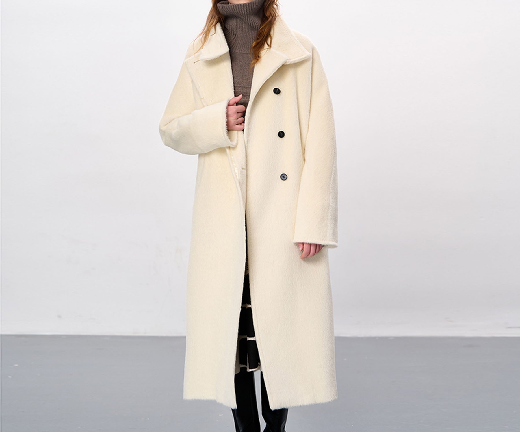 edoa Suri Alpaca Funnel Neck Cocoon Coat 