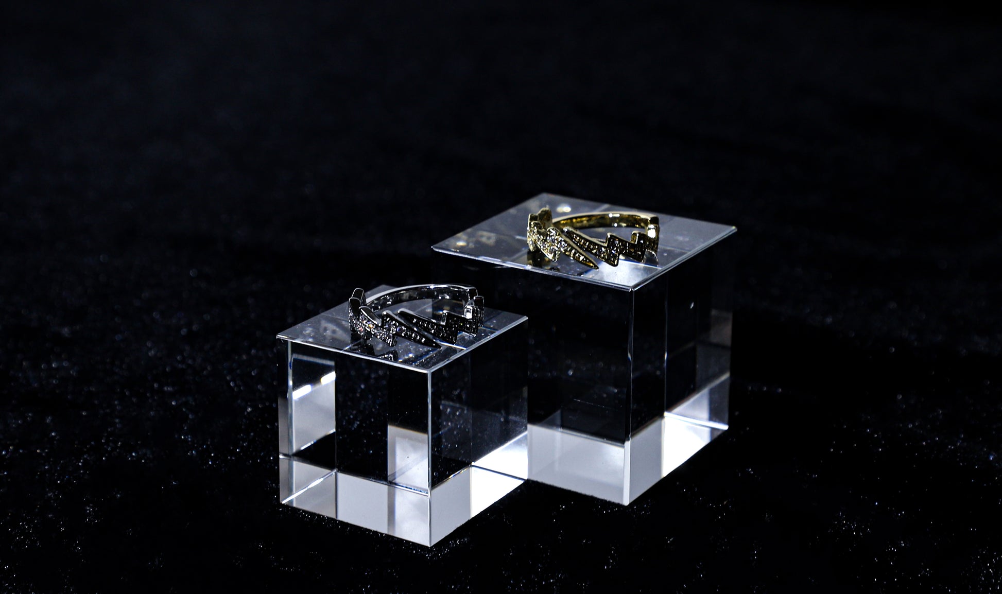 edoa Pave Diamond Lightning Adjustable Ring
