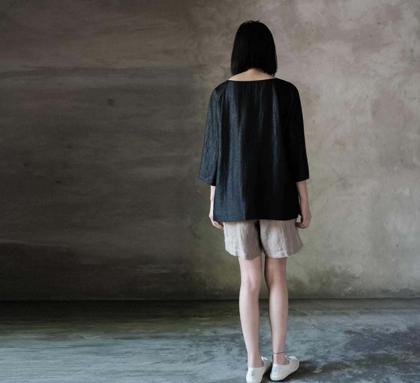 edoa Cracked Mud Silk 3/4 Sleeve Tee
