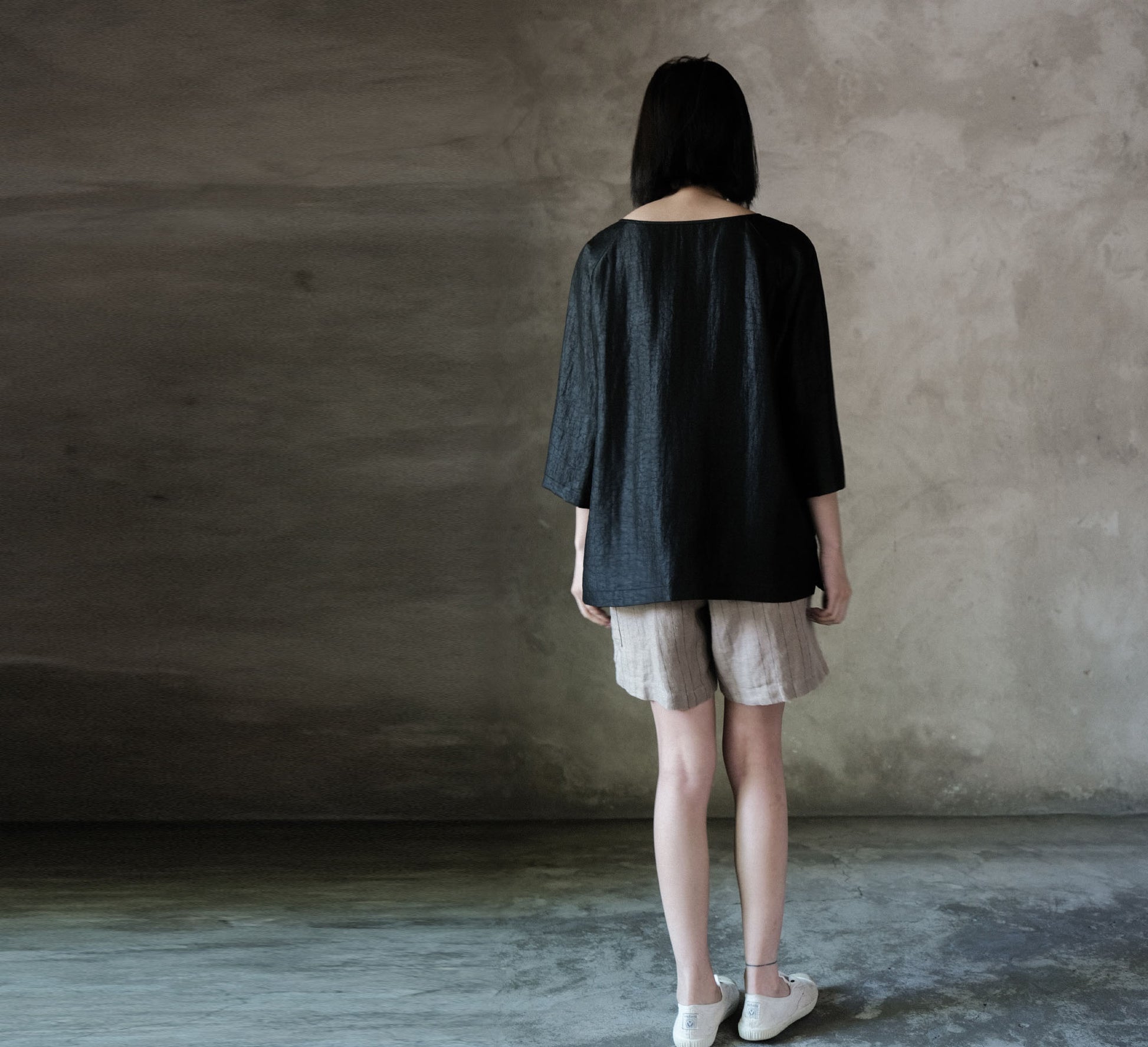 edoa Cracked Mud Silk 3/4 Sleeve Tee