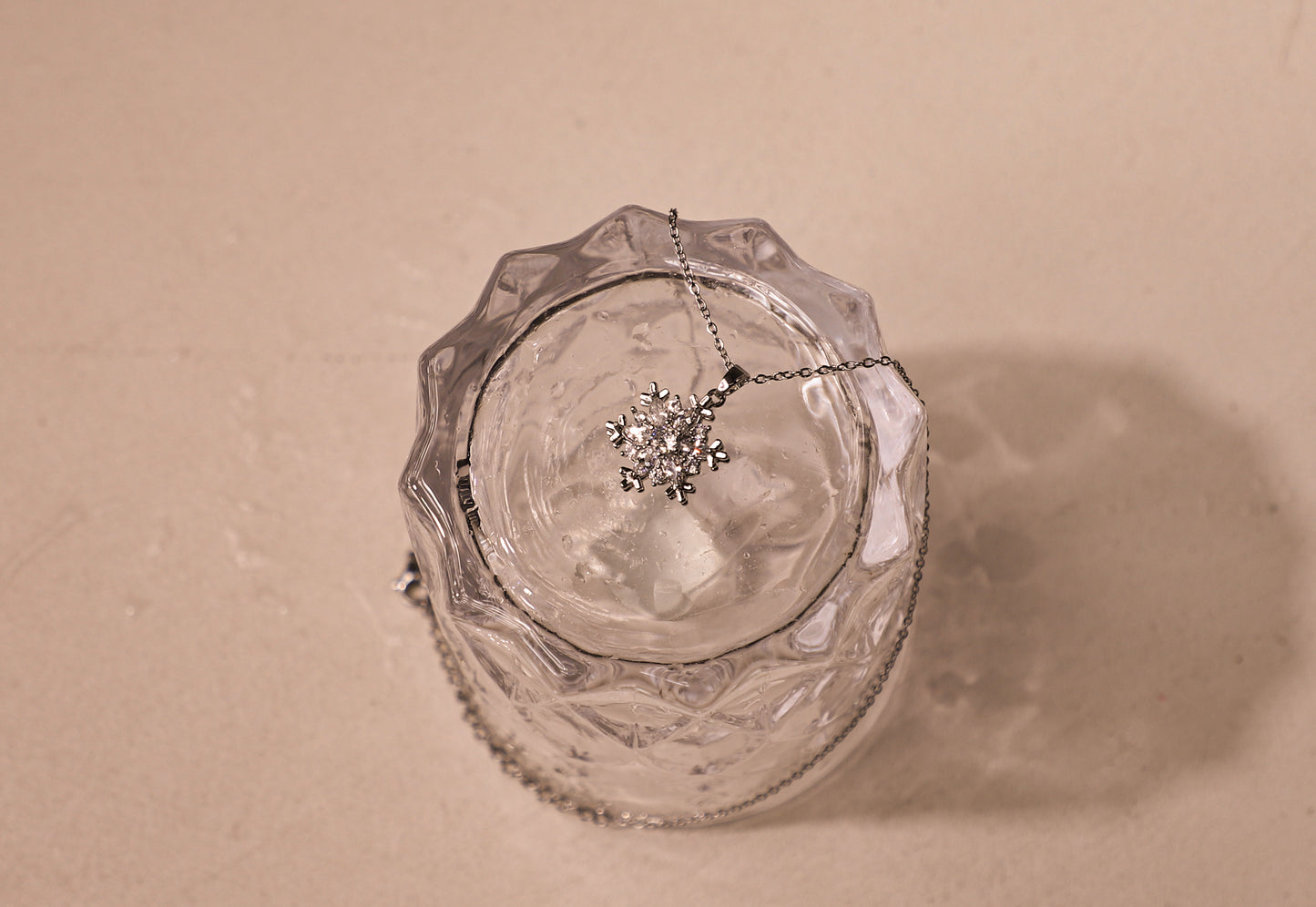 edoa Winter Frost Snowflake Necklace