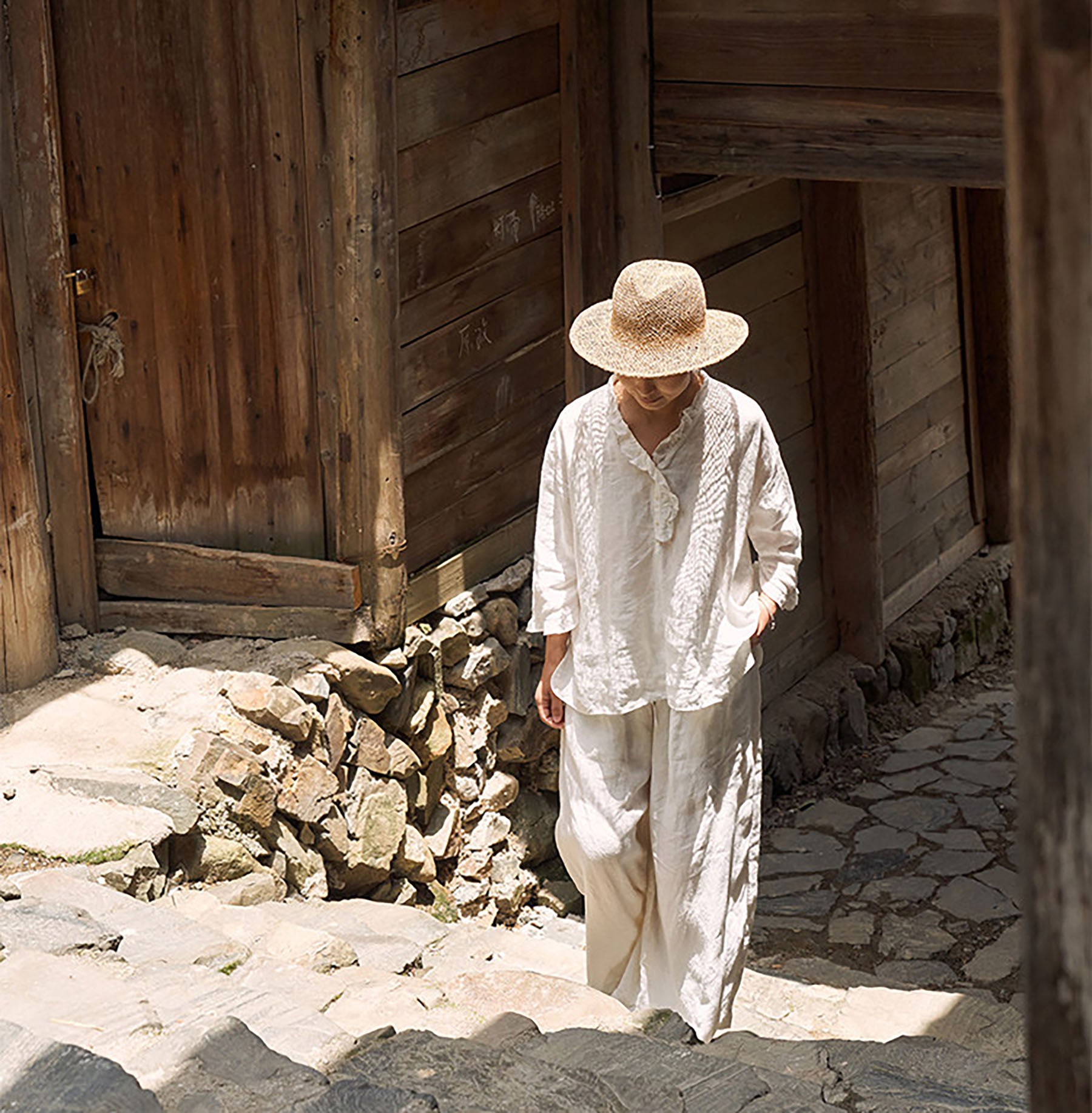 edoa White Linen Ruffled Pullover Shirt