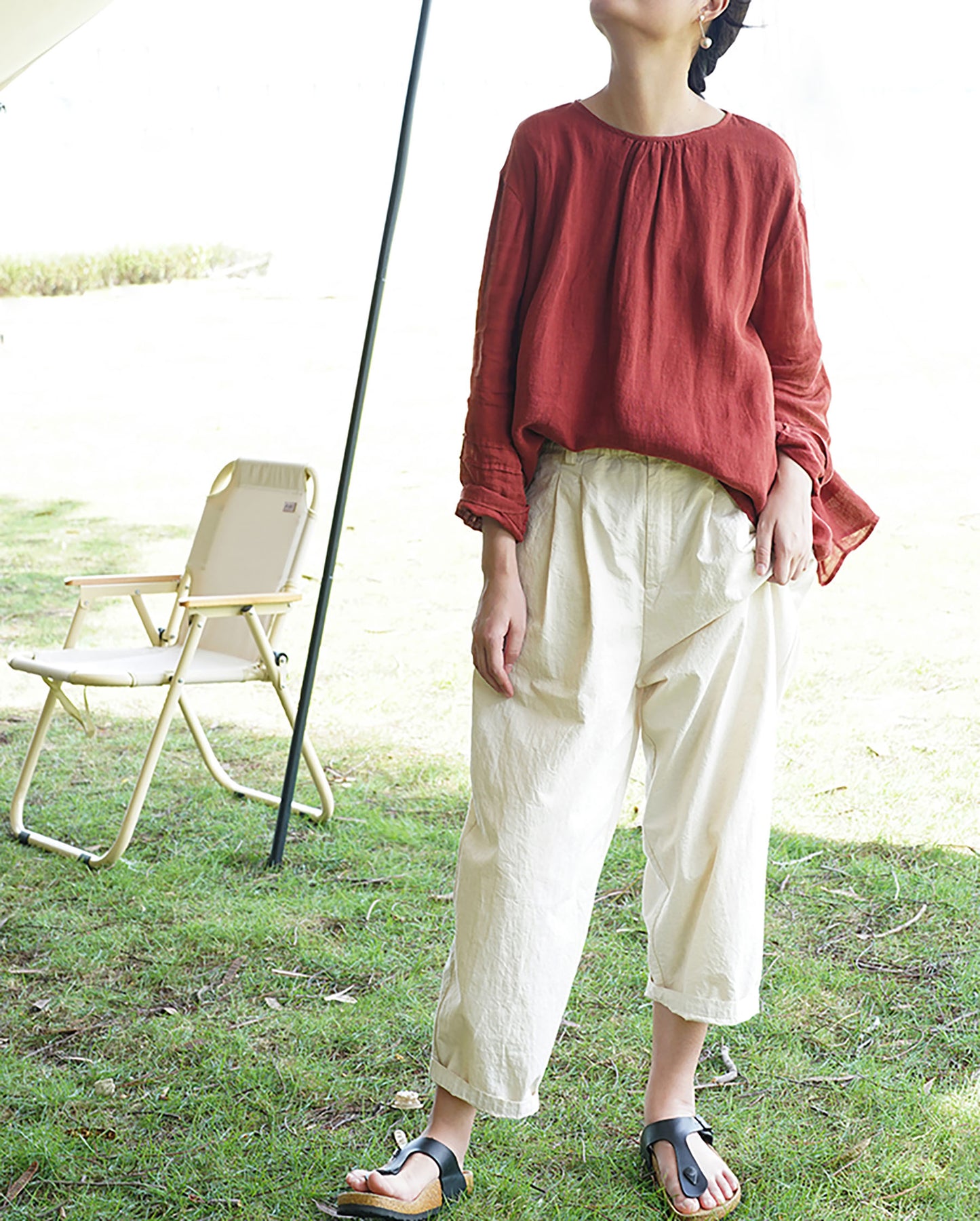 edoa Loose Fitting Linen Top