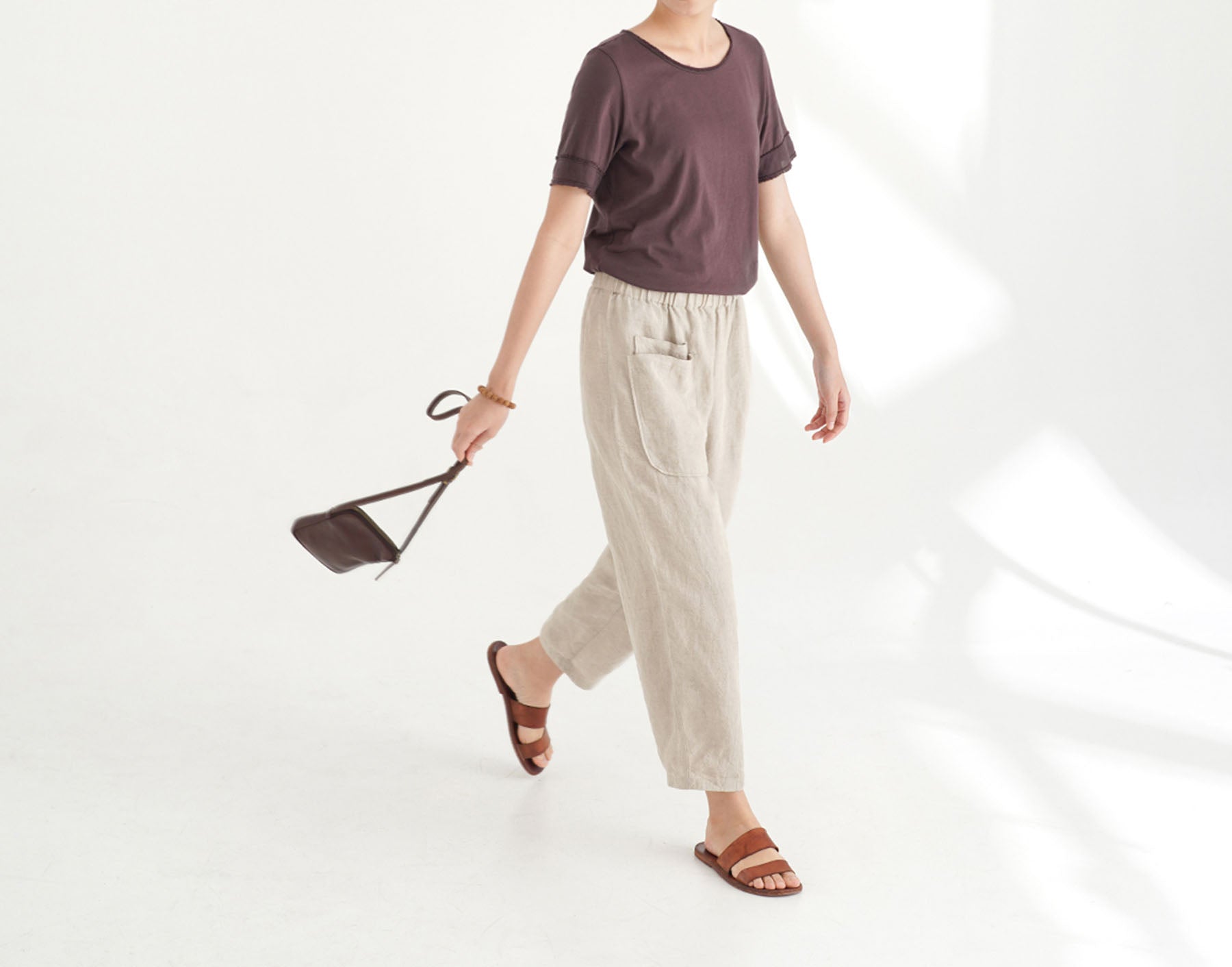 edoa Twin Patch Pockets Tapered Linen Pants