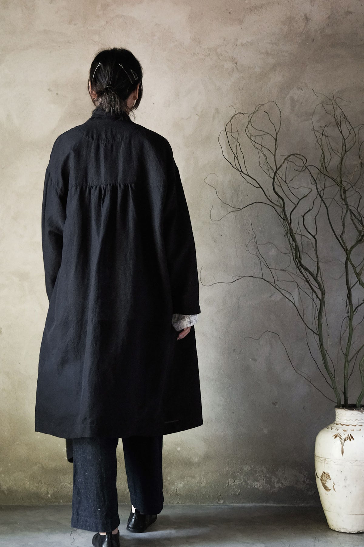 edoa Black Linen Shawl Collar Coat