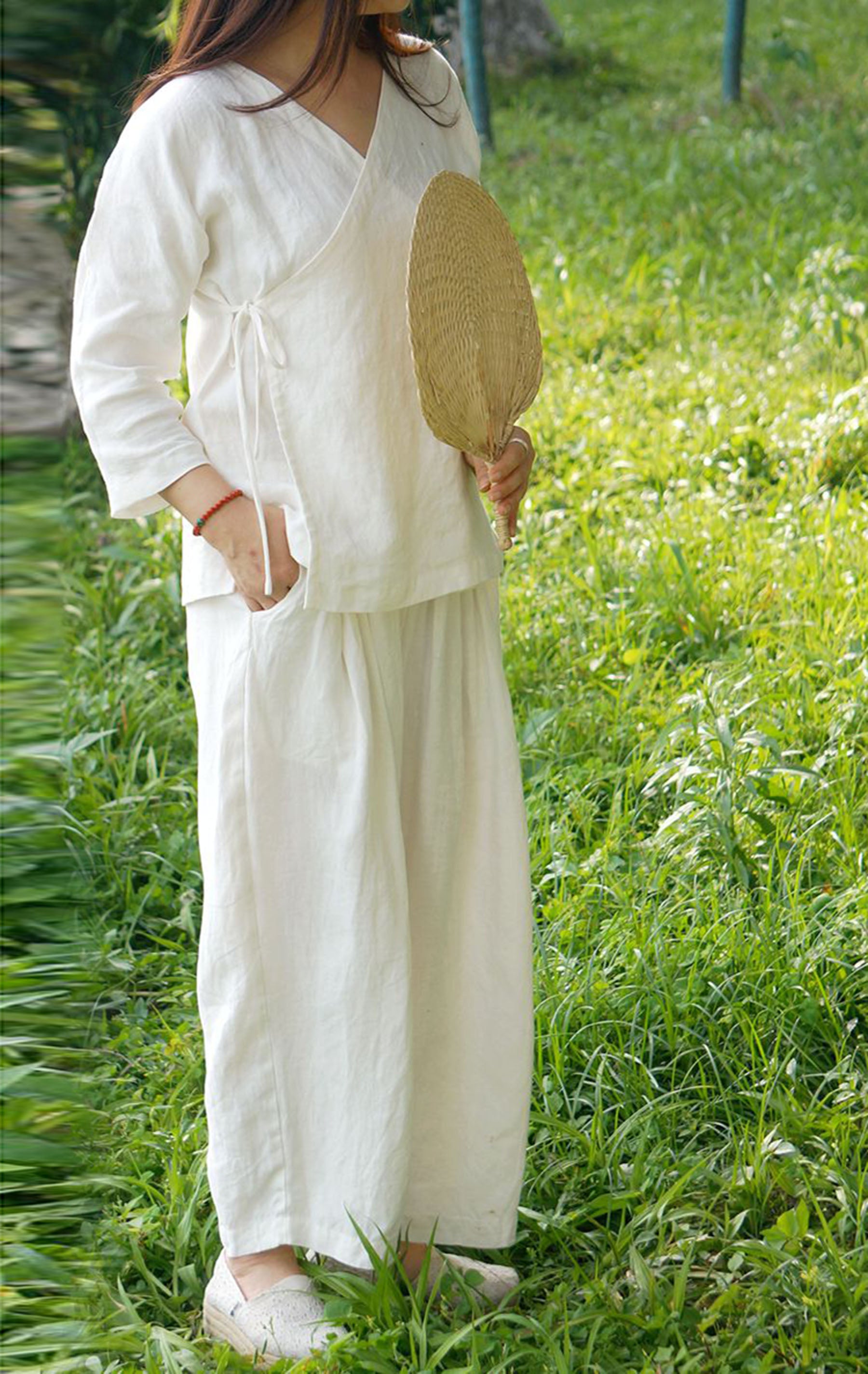edoa Linen Crop Kung Fu Pants