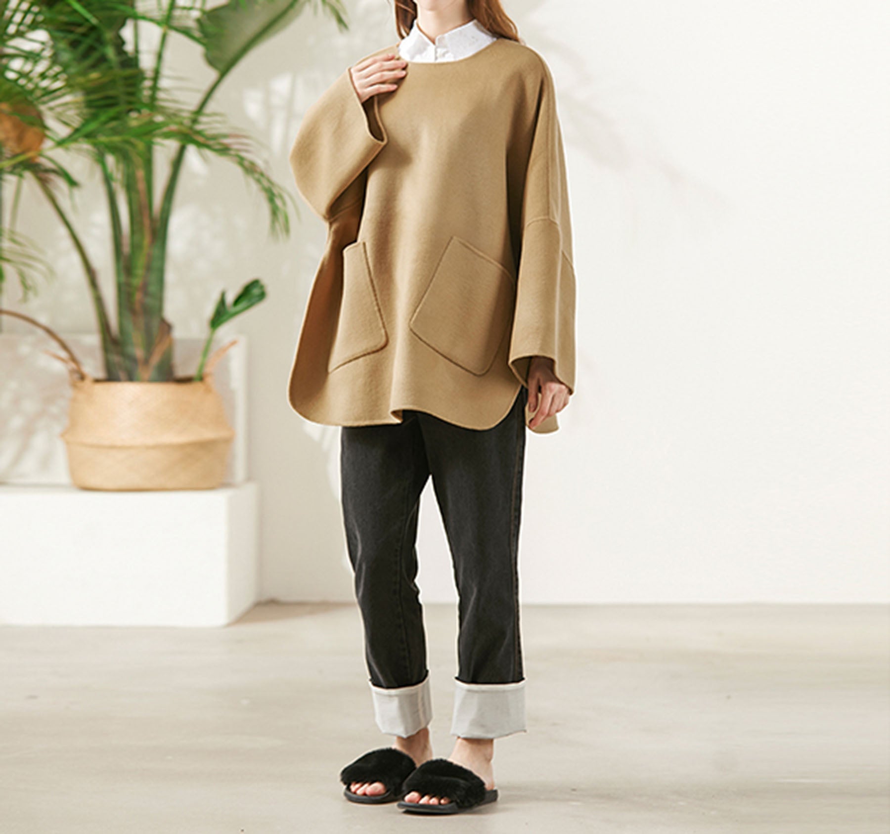 edoa Oversized Double-faced Wool Poncho Coat