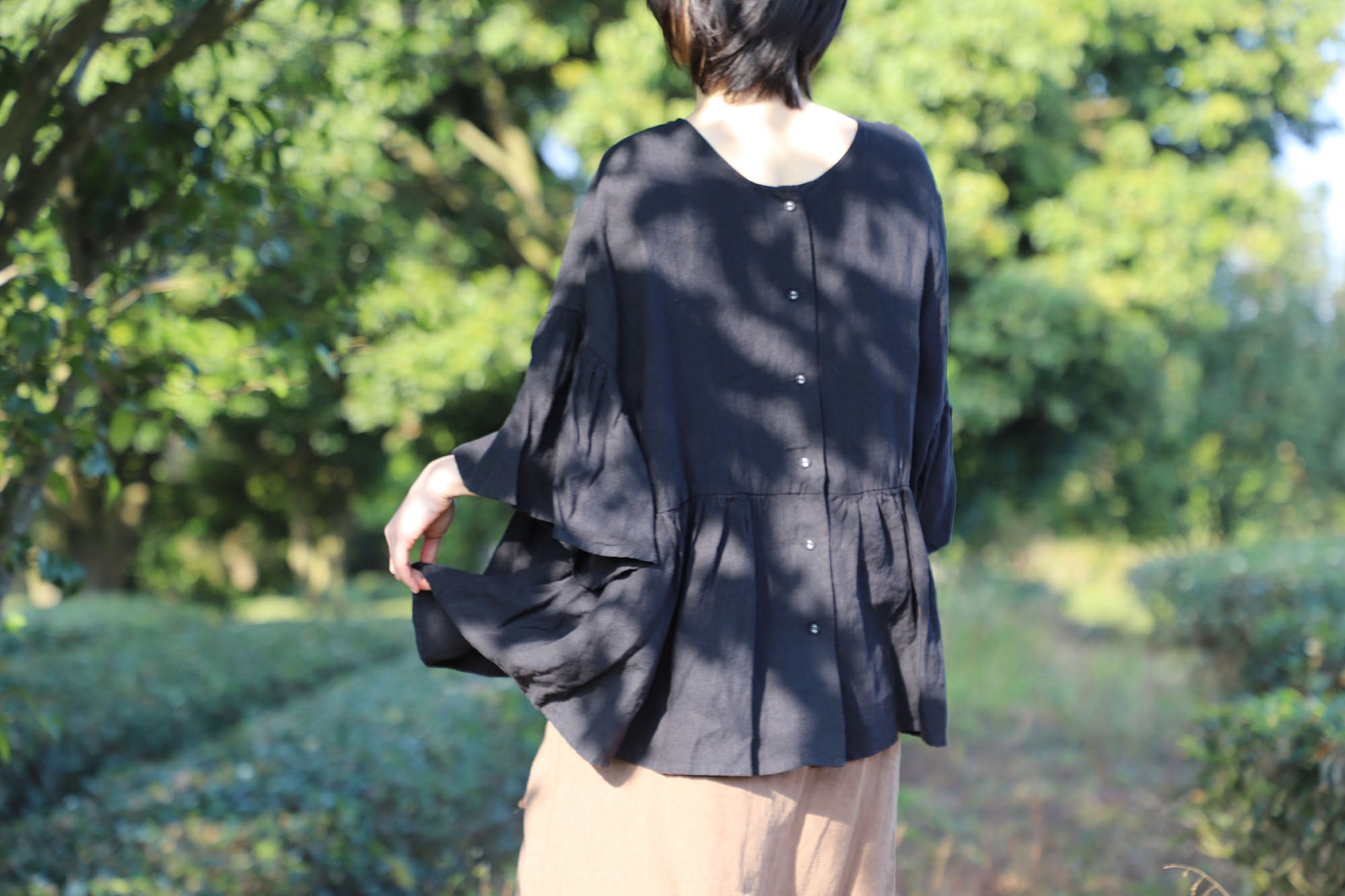 edoa Reversible Black Linen Blouse
