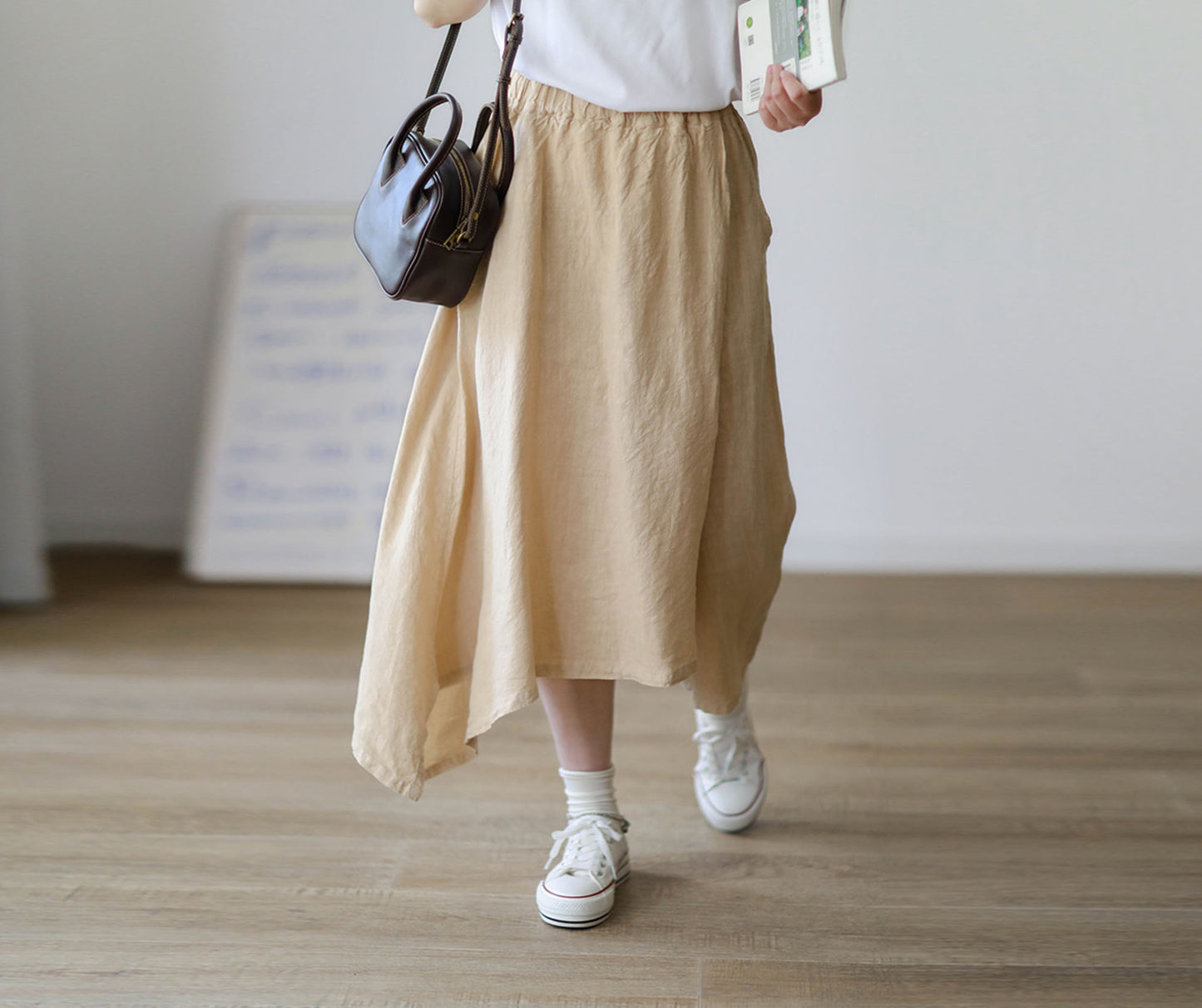 edoa Linen Asymmetric Skants 