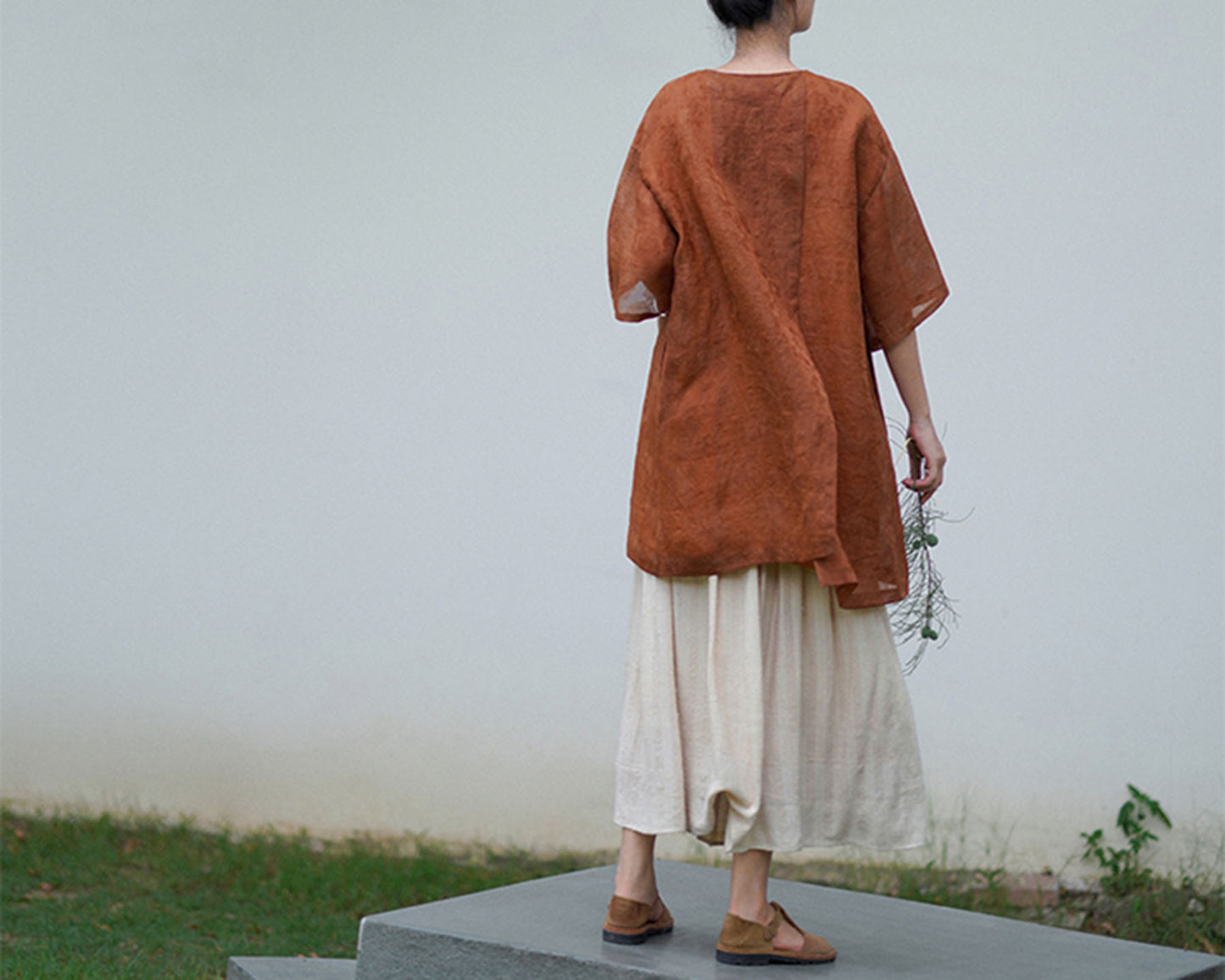 edoa Loose Fitting Mud Silk Tunic 