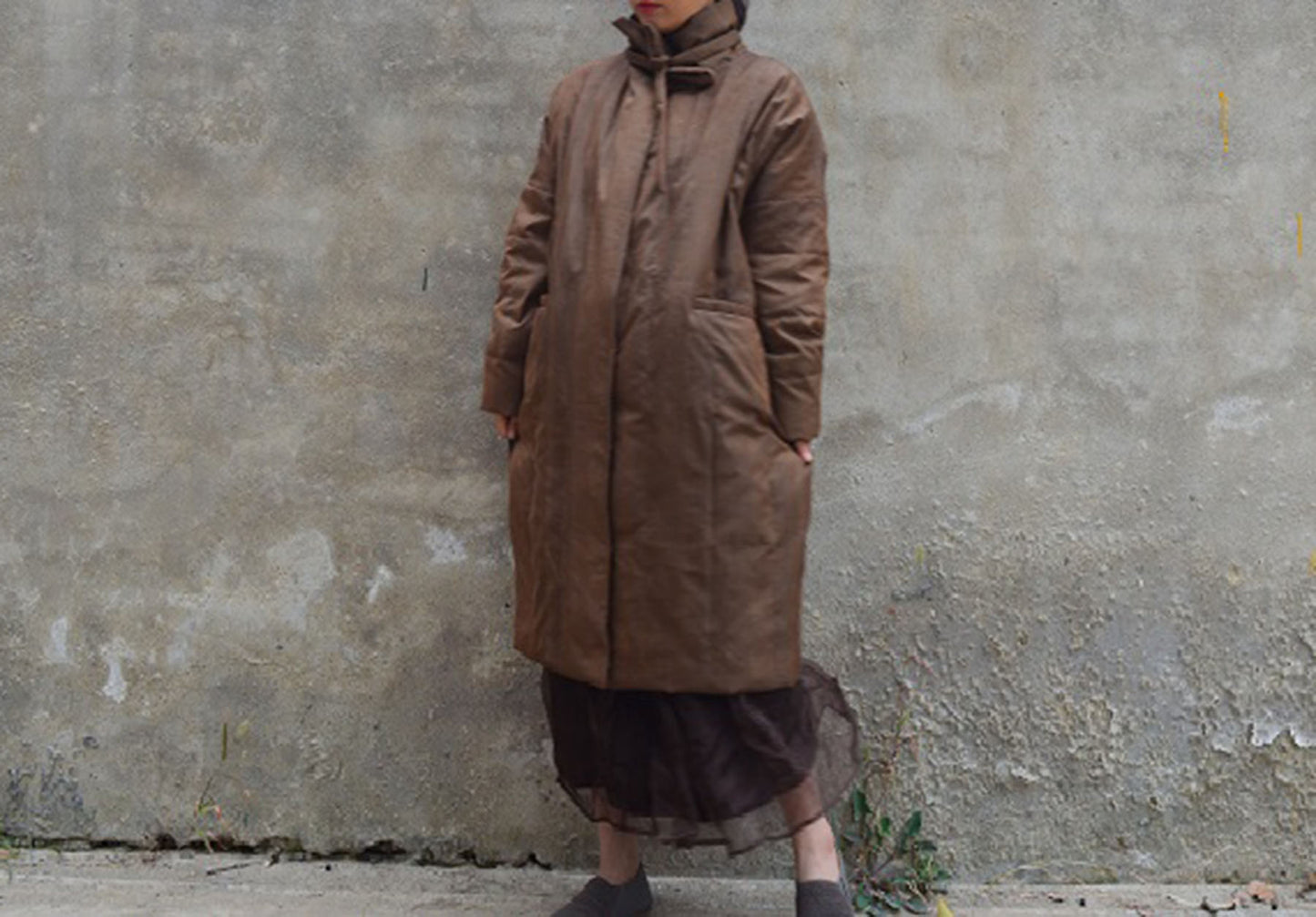 edoa Loose Fitting Dupioni Silk Cocoon Shape Down Coat