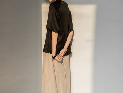 edoa Loose Fitting Mud Silk Crepe Satin Tee