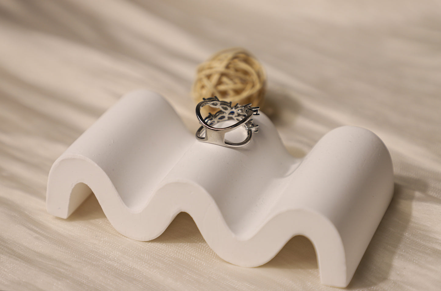 edoa Modernist Duo Water Wave Ring