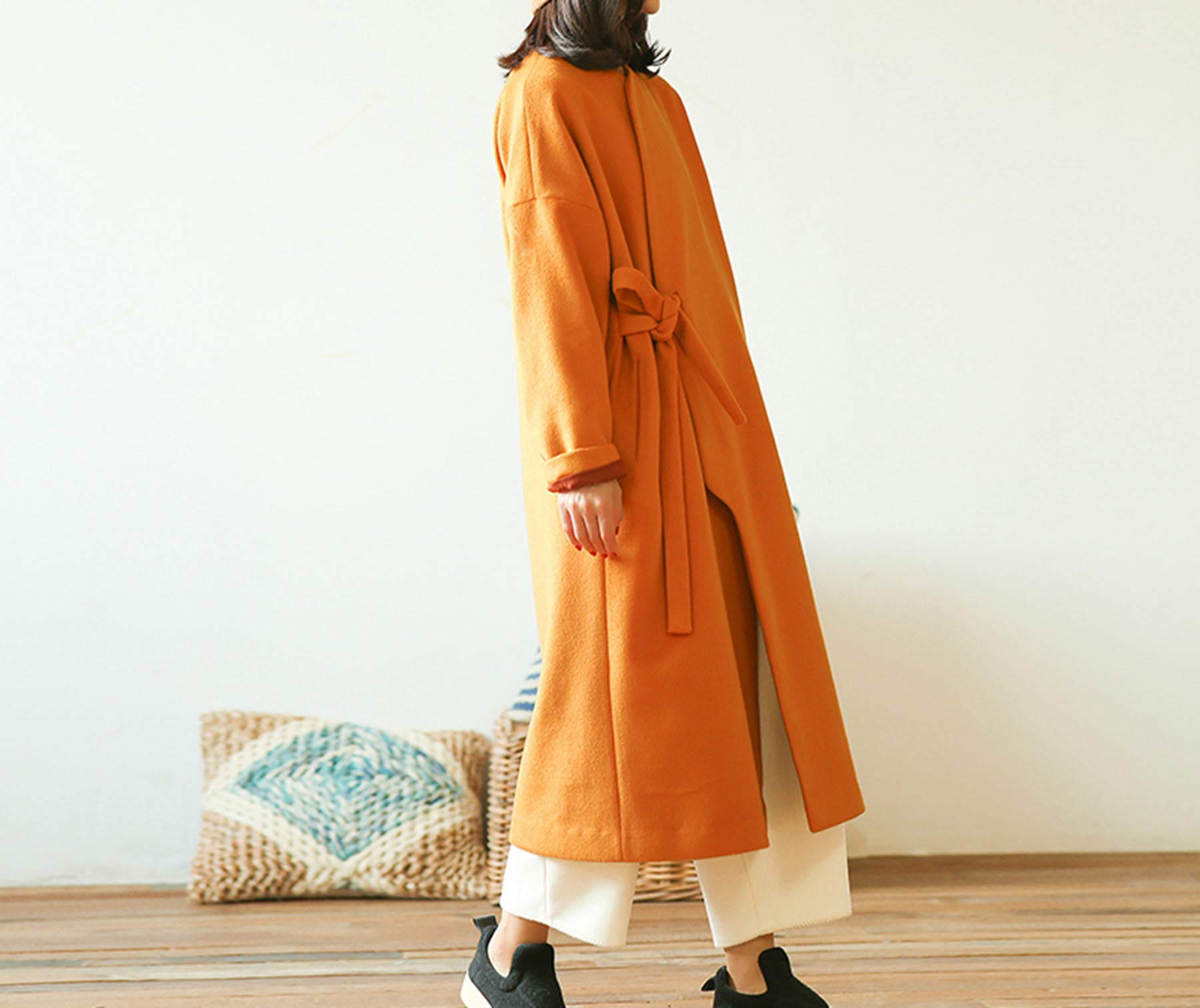 edoa Minimalist Zen Wool Coat