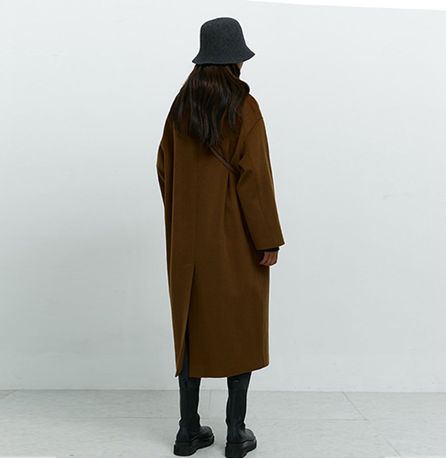 edoa Classic Wool Oversized Cocoon Coat