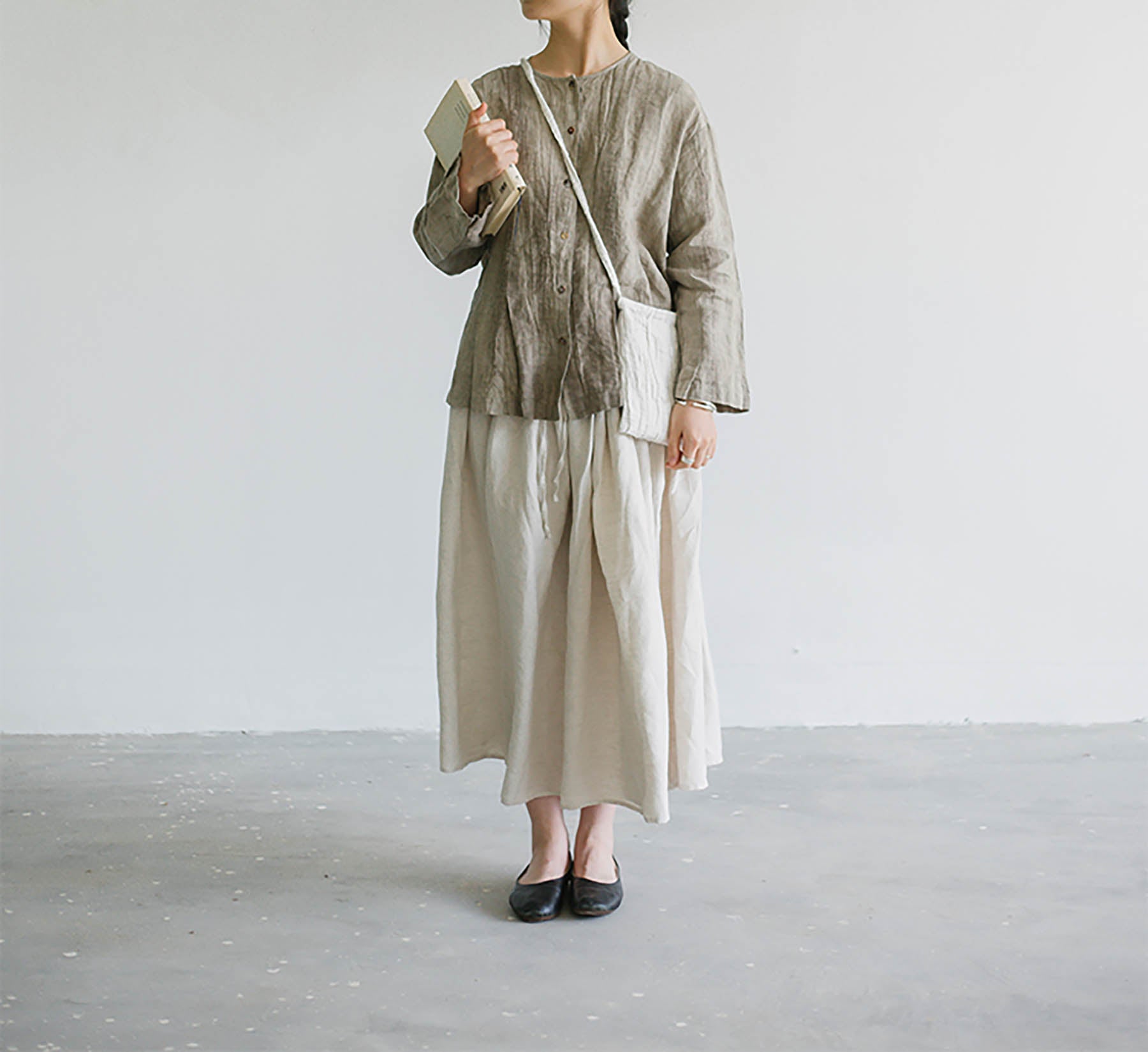 edoa Crinkled Tie Dyed Linen Pleated Shirt