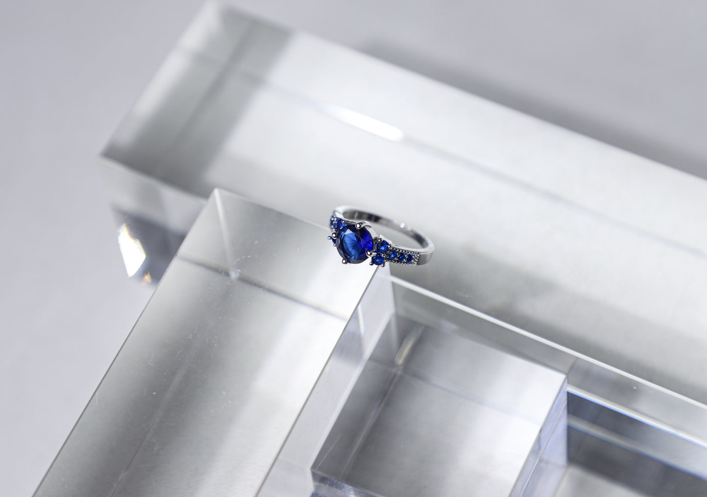edoa Minimalist Dainty Pavé Birthstone Ring