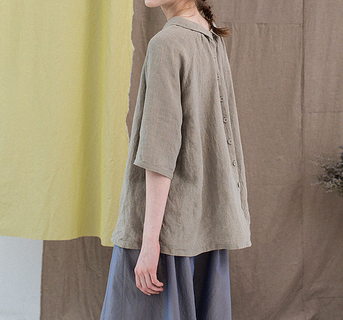 edoa Revesible Yarn dyed French Linen Peterpan Collar Blouse with Gather Neck