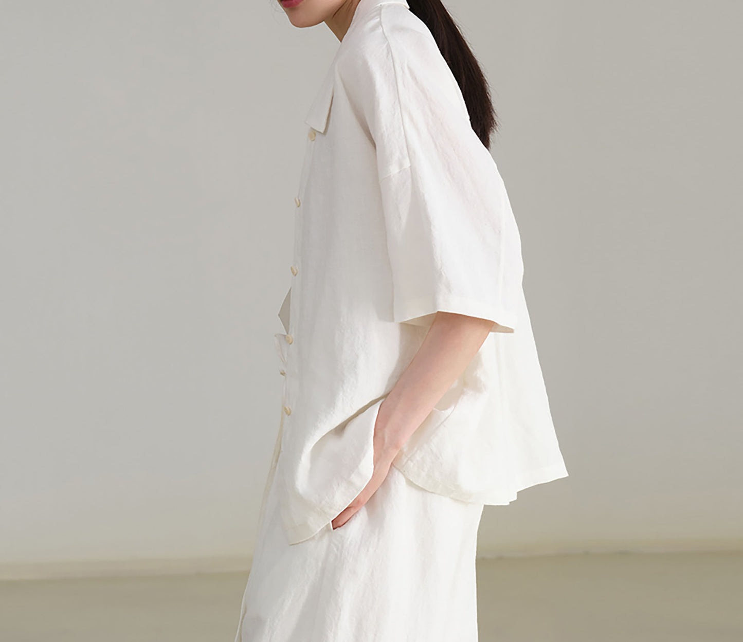 edoa Linen Oversized Square Shirt