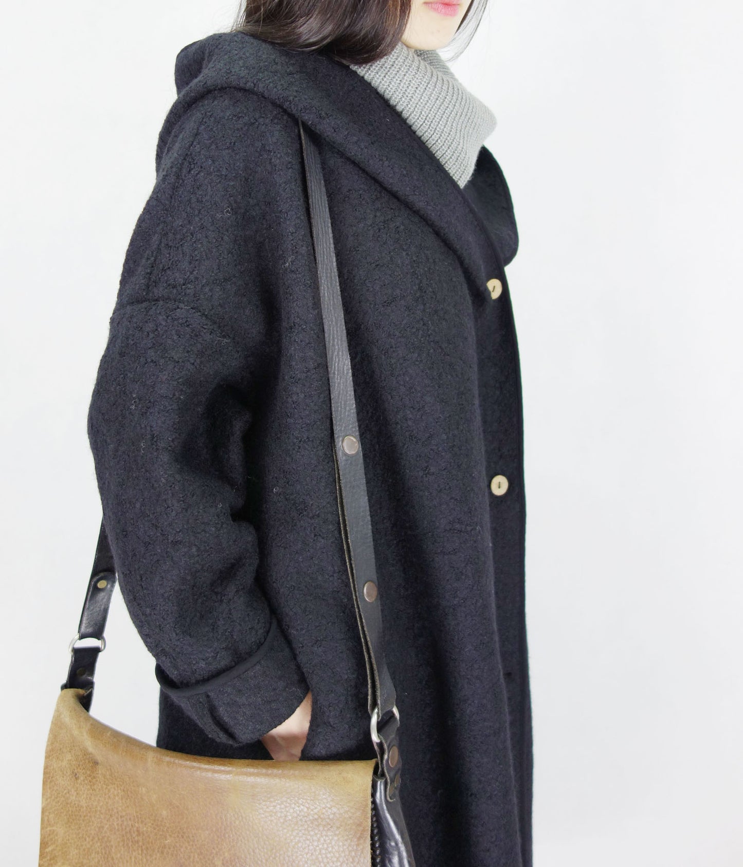 edoa Heavy Weight Bouclé Sorcerer Hooded Coat