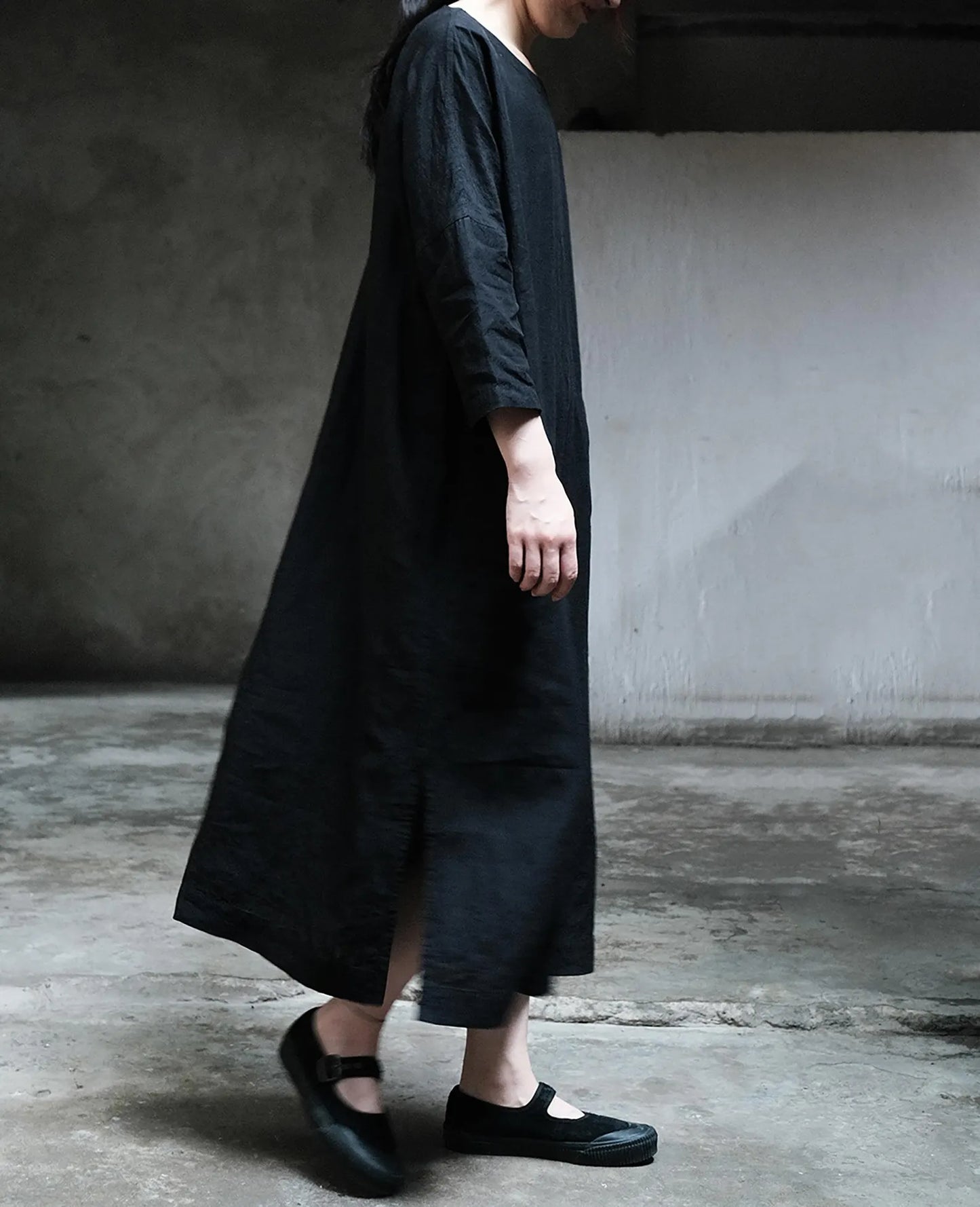 edoa Linen Tie-back Pullover Kaftan Dress